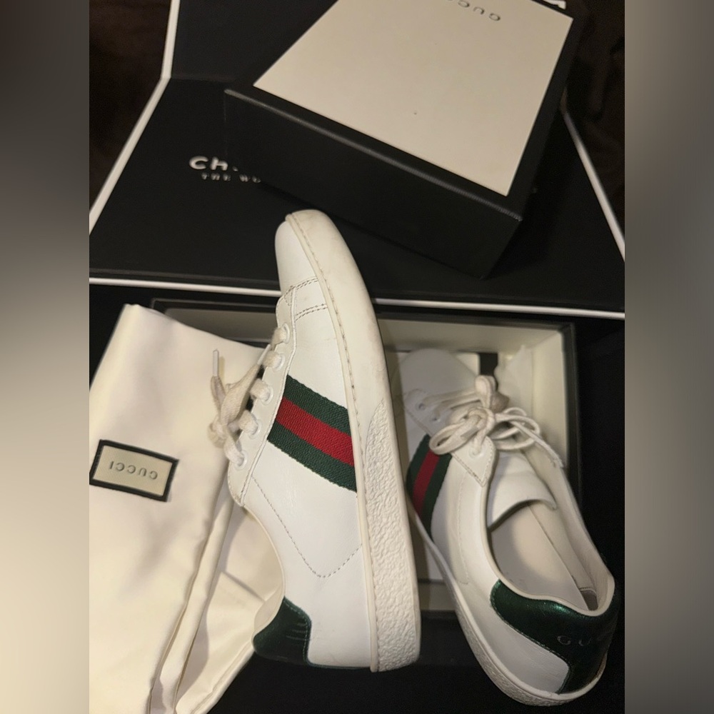 Gucci kids shoe
